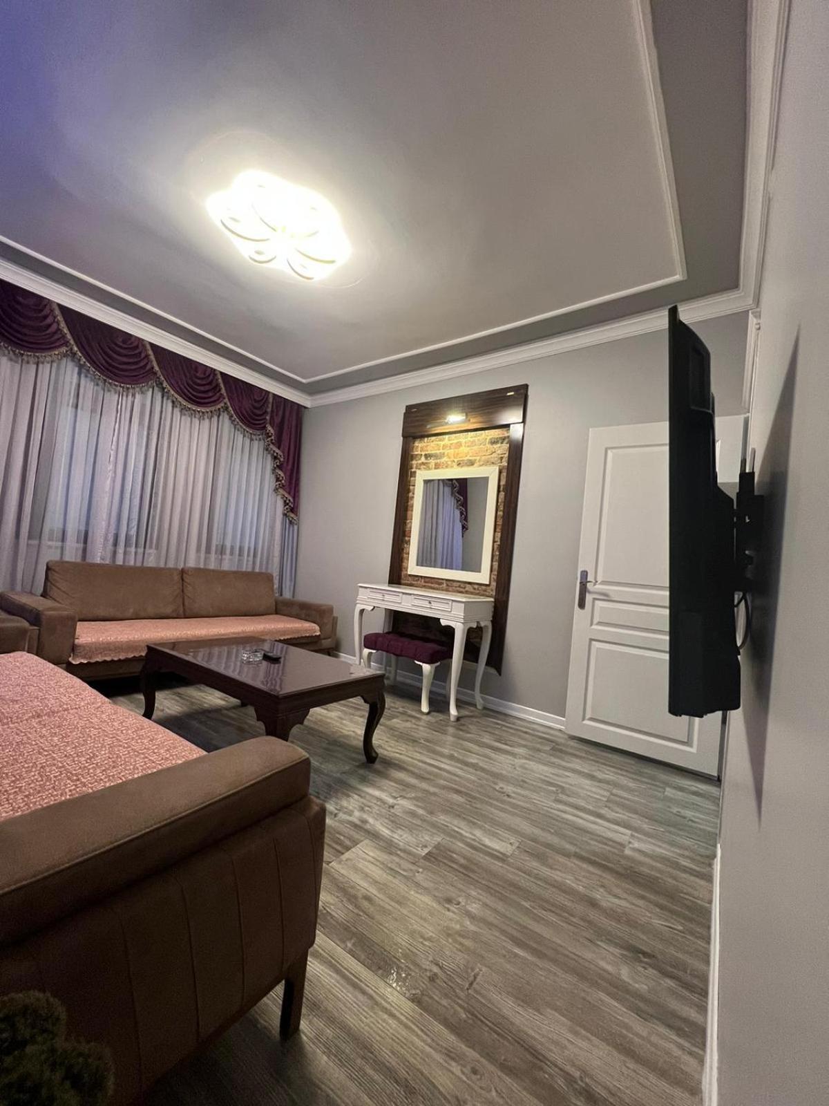Taksim Cmlm Suit Istanbul Exterior photo