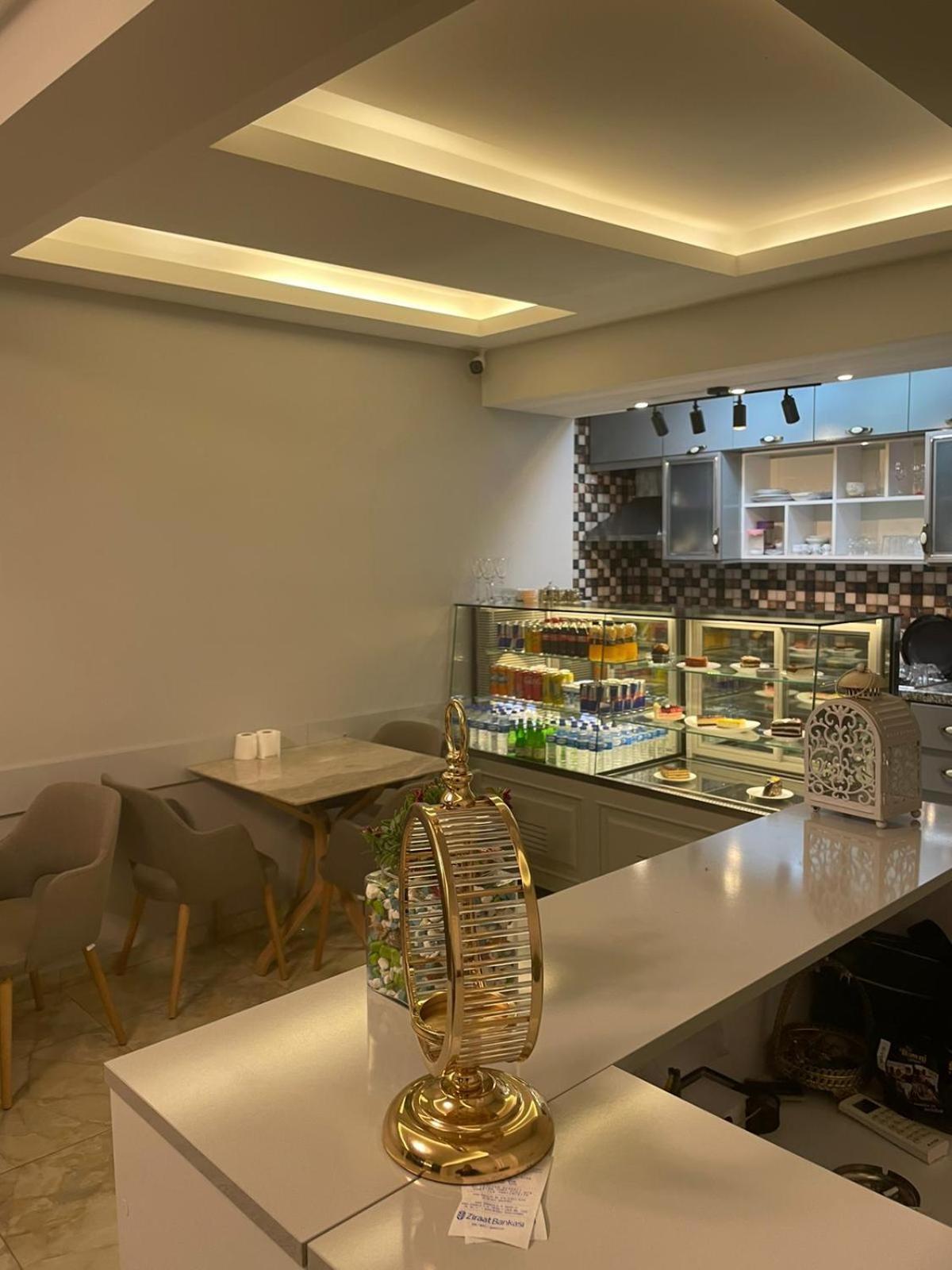 Taksim Cmlm Suit Istanbul Exterior photo